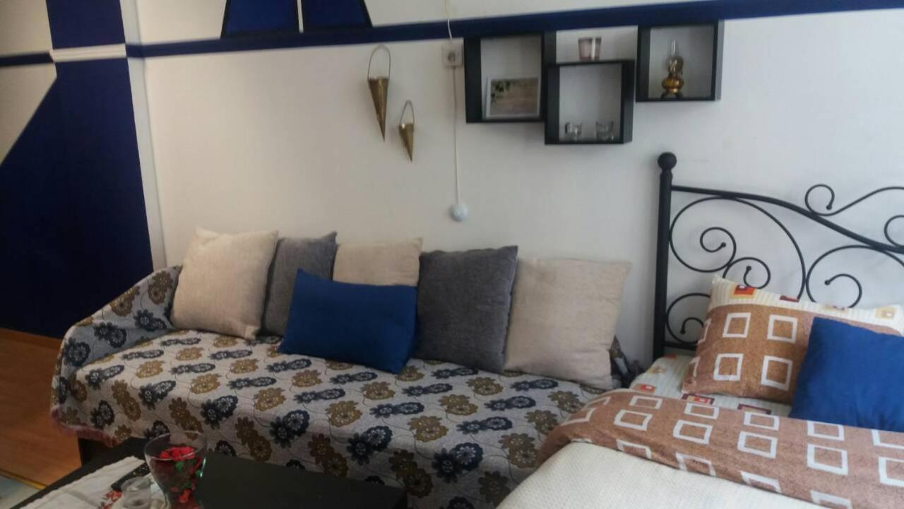 Ano Ladadika Appartement Thessaloniki Buitenkant foto
